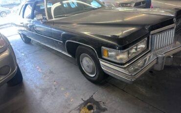 Cadillac-deville-1975-black