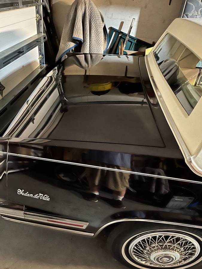 Cadillac-deville-1986-1