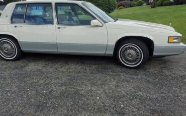 Cadillac-deville-1989-white-1