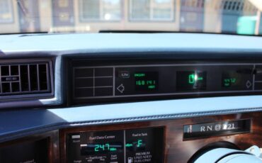 Cadillac-deville-1990-blue-6