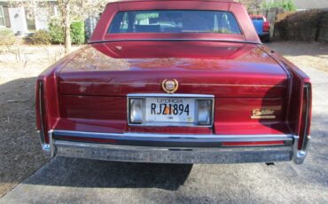 Cadillac-deville-1991-red-1