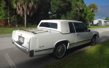 Cadillac-deville-1992-white-3