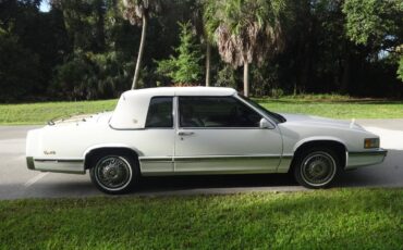 Cadillac-deville-1992-white-4