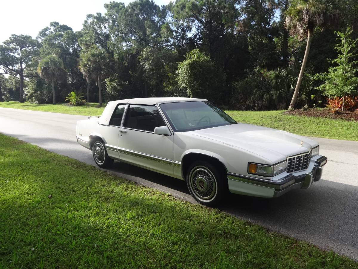 Cadillac-deville-1992-white-5
