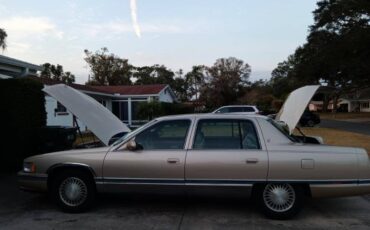 Cadillac-deville-1995-custom-2