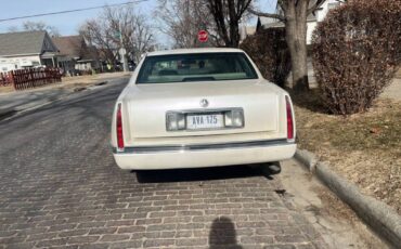 Cadillac-deville-1995-white-3