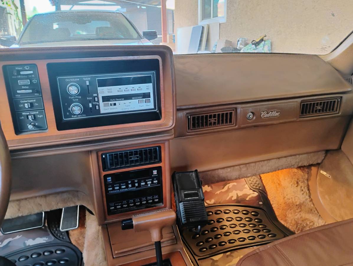 Cadillac-el-dorado-1988-black-13
