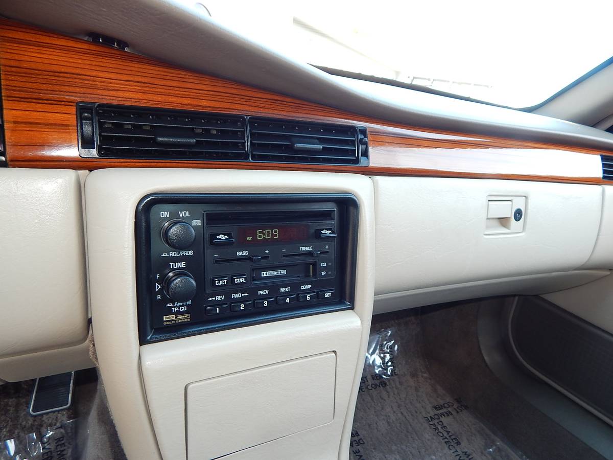 Cadillac-el-dorado-1992-brown-14