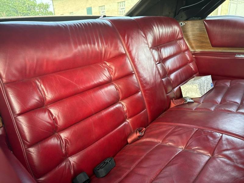 Cadillac-eldorado-1975-custom-8