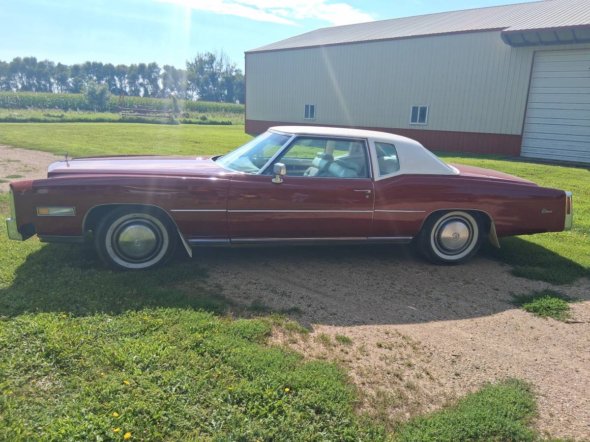Cadillac-eldorado-1975-red-3