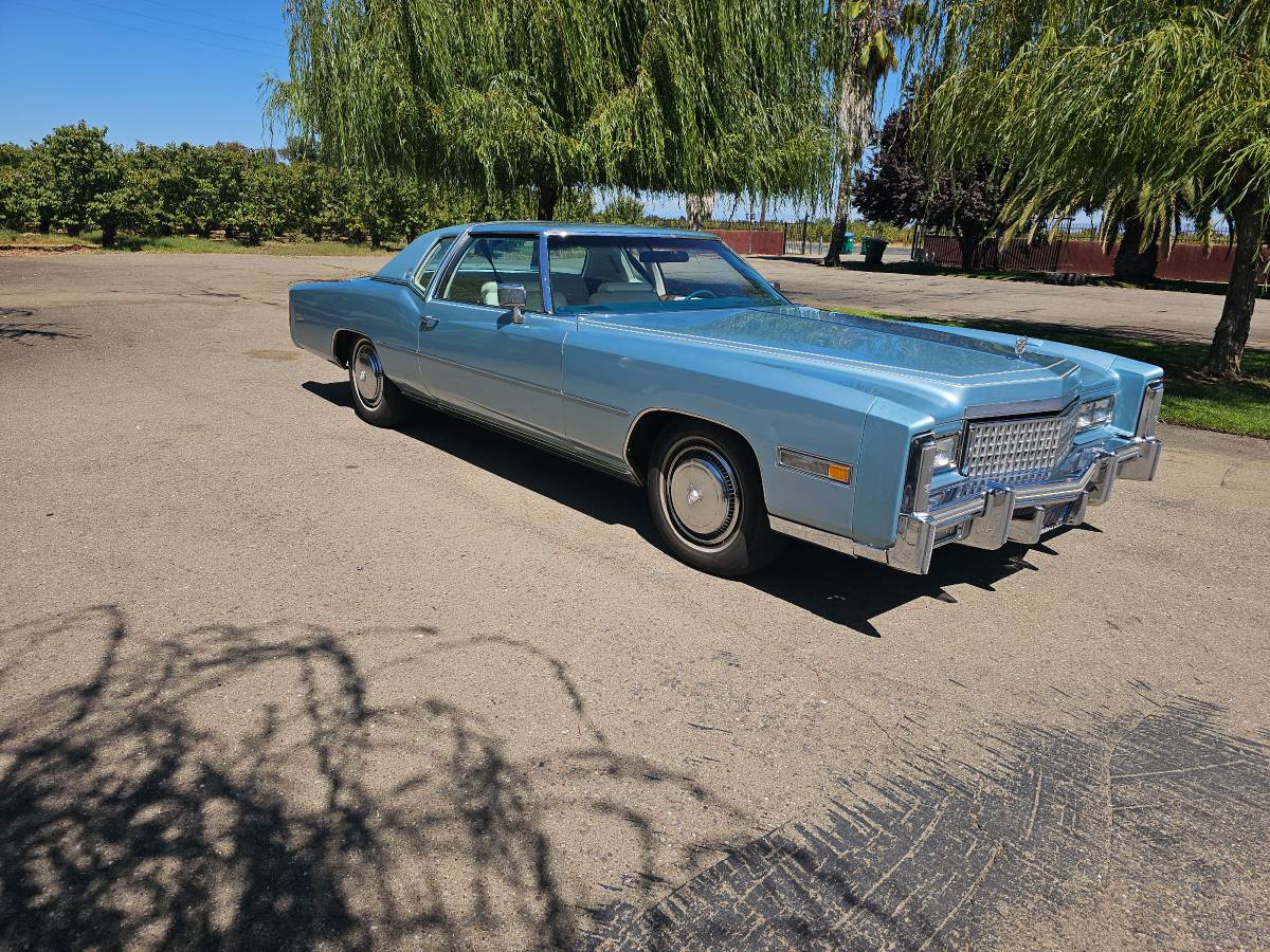 Cadillac-eldorado-1975