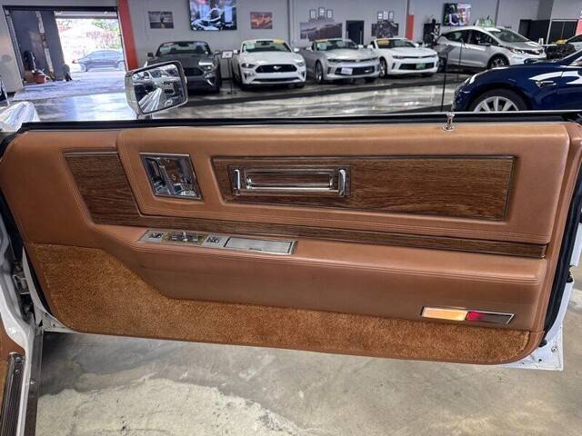 Cadillac-eldorado-1983-white-16