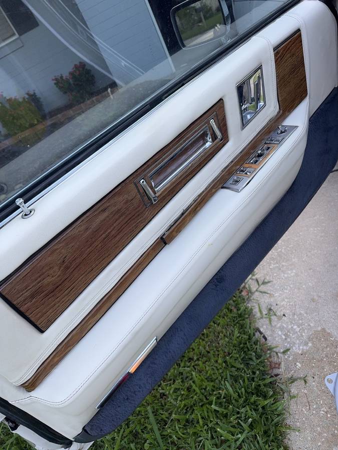 Cadillac-eldorado-1984-white-2