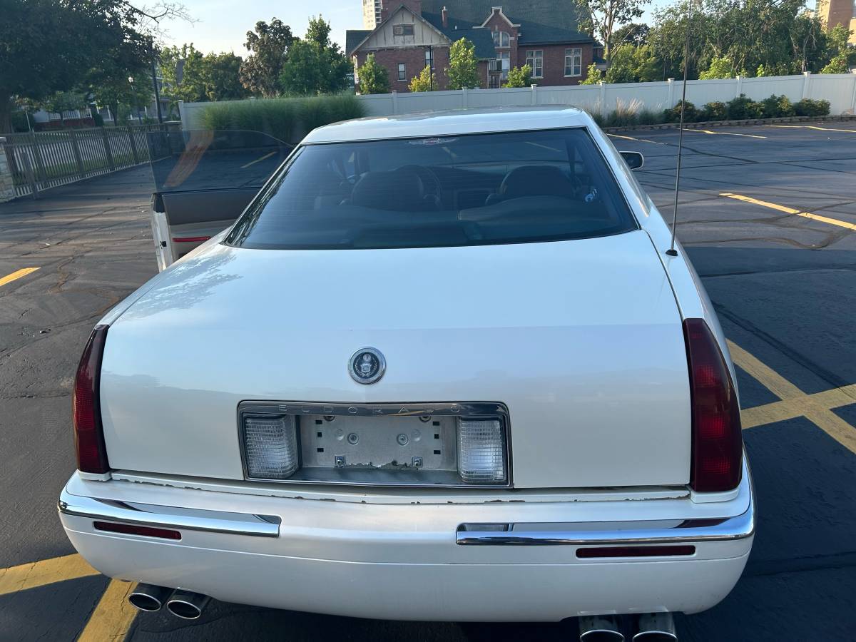 Cadillac-eldorado-1993-white-1