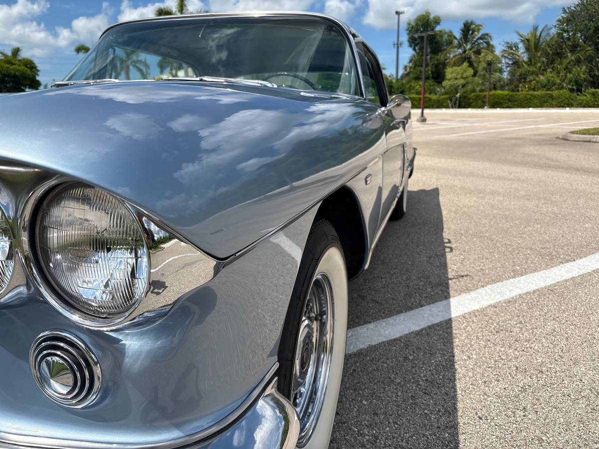 Cadillac-eldorado-brougham-1957-11