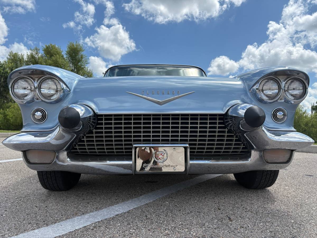 Cadillac-eldorado-brougham-1957-3