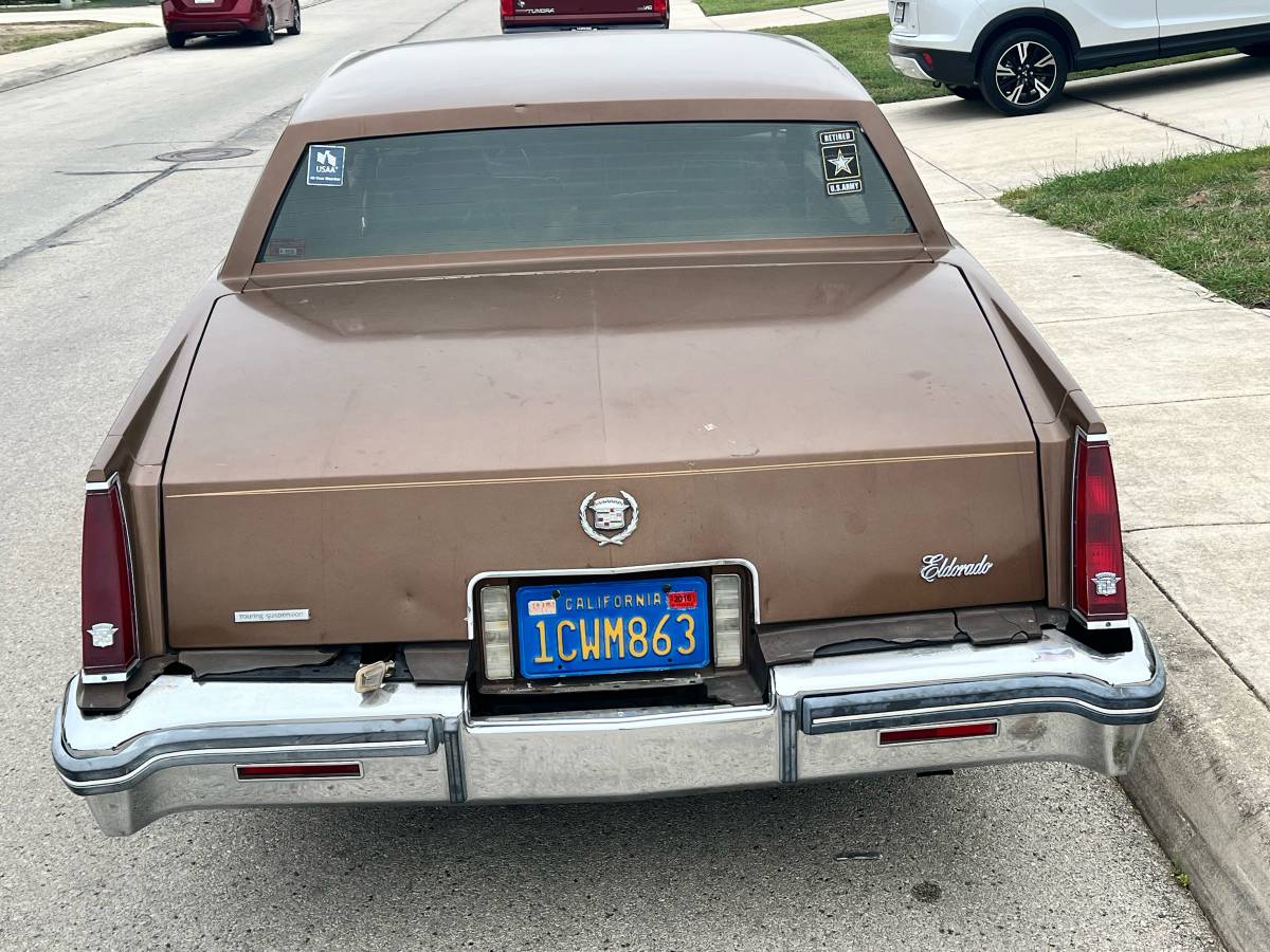 Cadillac-eldorado-convertible-1981-brown-3
