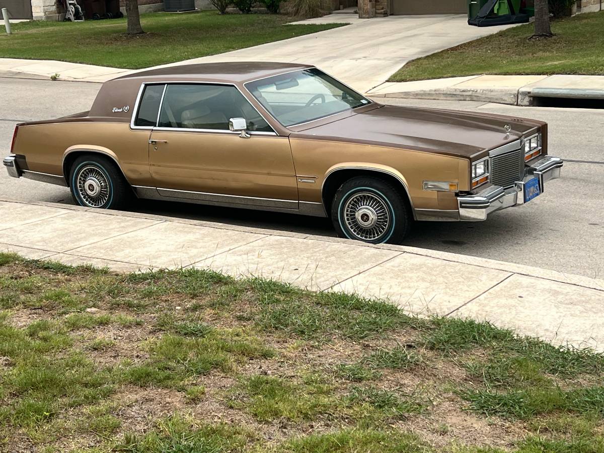 Cadillac-eldorado-convertible-1981-brown-7