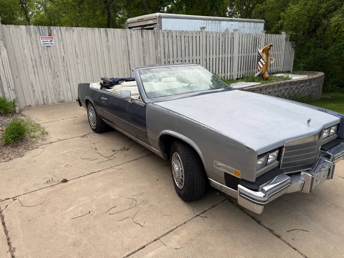 Cadillac-eldorado-convertible-1984-blue-3