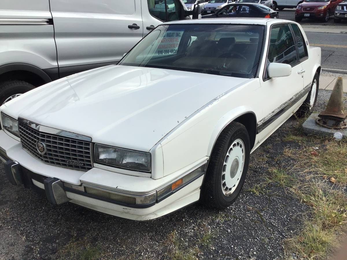 Cadillac-eldorado-touring-coupe-1991-2