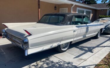 Cadillac-fleetwood-1962-white