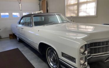 Cadillac-fleetwood-1966-white