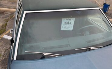 Cadillac-fleetwood-1977-blue-1