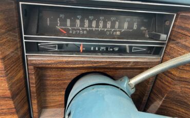 Cadillac-fleetwood-1977-blue-17