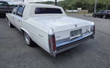Cadillac-fleetwood-1985-blue-26