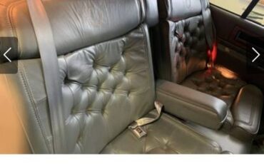 Cadillac-fleetwood-1989-red-14