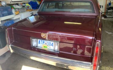 Cadillac-fleetwood-1989-red-4