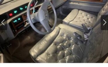 Cadillac-fleetwood-1989-red-9