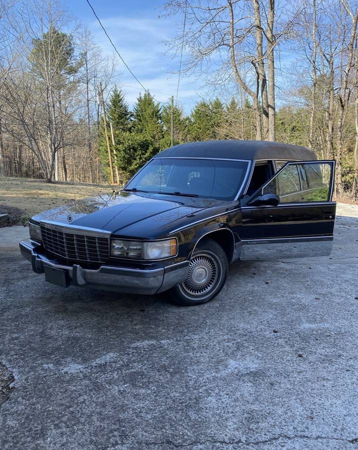 Cadillac-fleetwood-1995-black-2