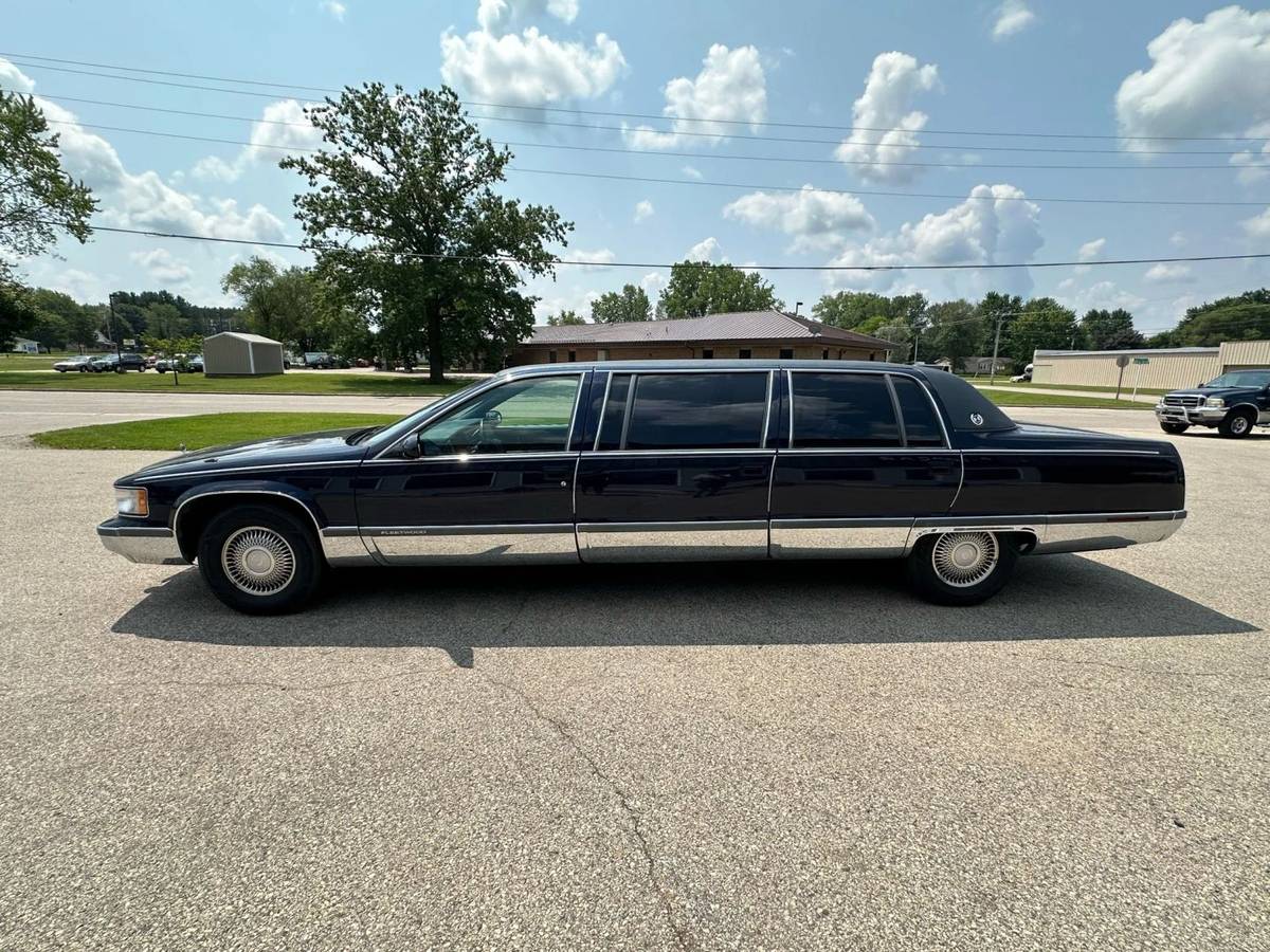 Cadillac-fleetwood-1995-blue-4