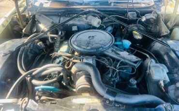 Cadillac-fleetwood-brougham-1969-yellow-6