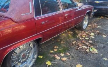 Cadillac-fleetwood-brougham-1978