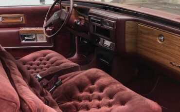 Cadillac-fleetwood-brougham-1983-red-1