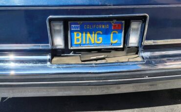 Cadillac-fleetwood-brougham-1984-blue-6