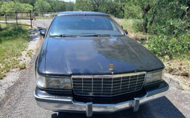 Cadillac-fleetwood-brougham-1993-black-1