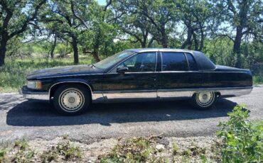Cadillac-fleetwood-brougham-1993-black-3