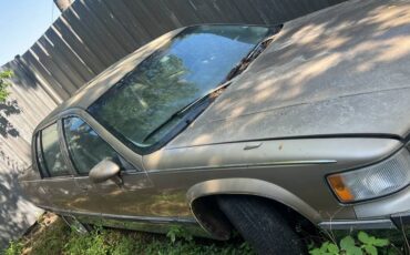Cadillac-fleetwood-brougham-1994-custom-1