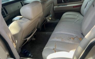 Cadillac-fleetwood-brougham-1994-custom-4