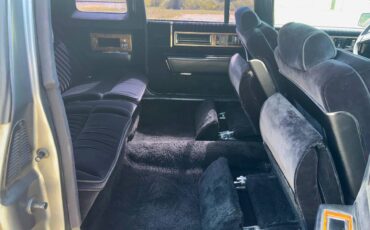 Cadillac-fleetwood-limousine-1985-grey-13
