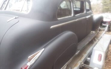Cadillac-fleetwood-series-75-1947-black-17