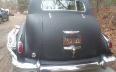 Cadillac-fleetwood-series-75-1947-black-19