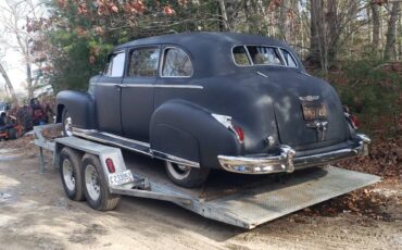 Cadillac-fleetwood-series-75-1947-black-3