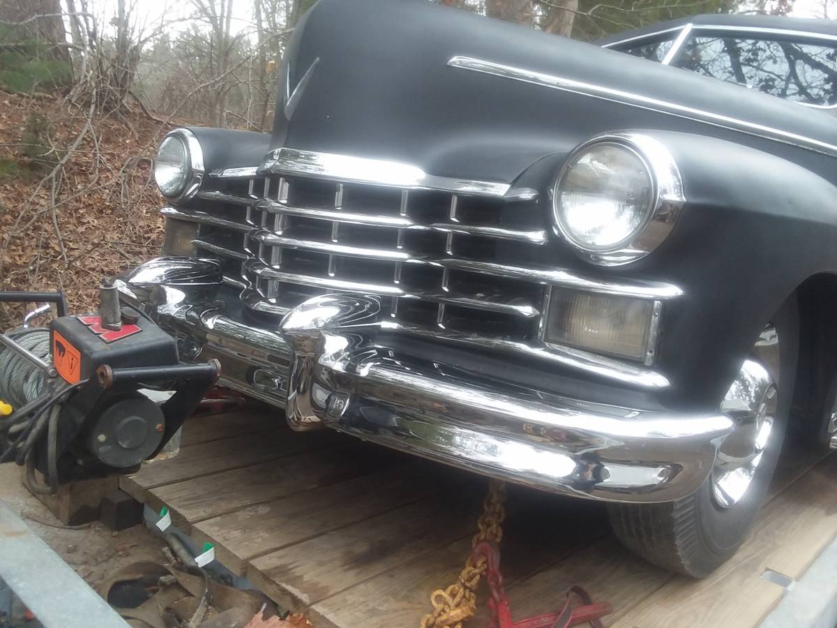 Cadillac-fleetwood-series-75-1947-black-8