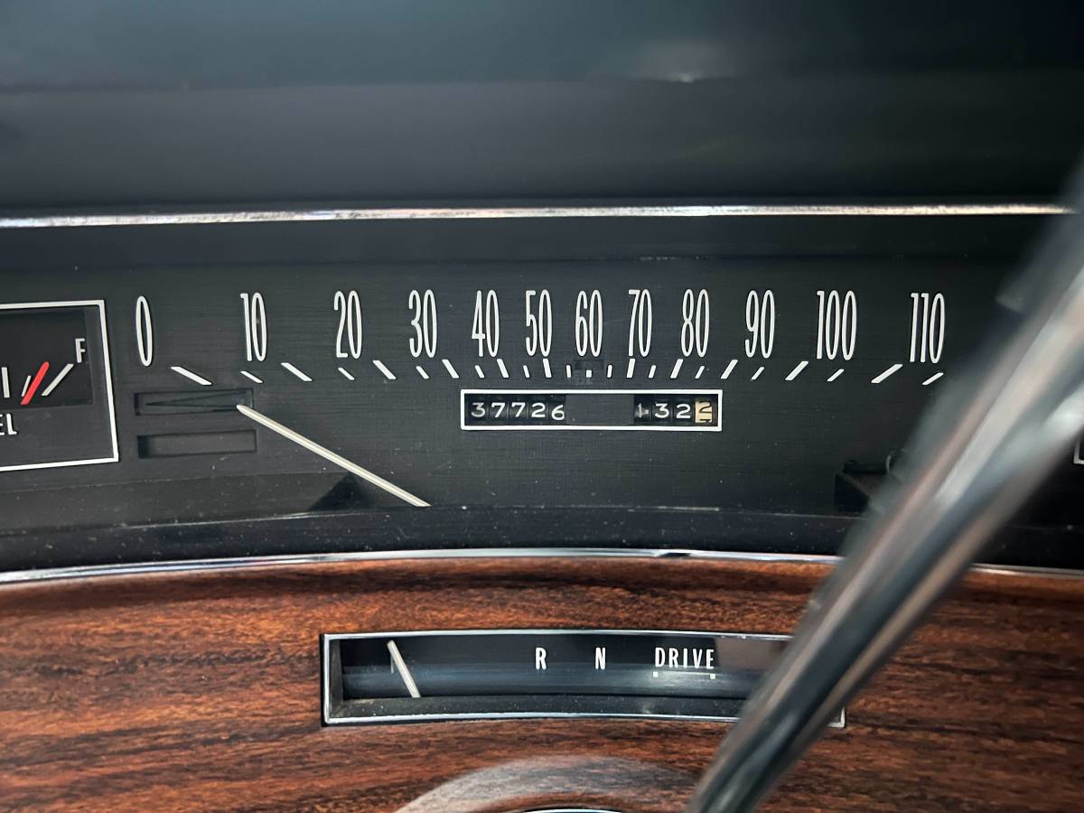 Cadillac-fleetwood-sixty-special-brougham-1972-custom-1