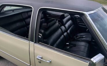 Cadillac-fleetwood-sixty-special-brougham-1972-custom