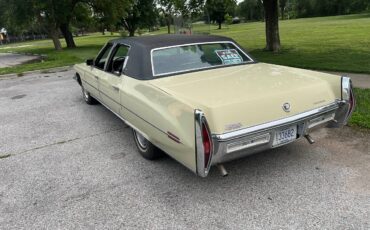 Cadillac-fleetwood-sixty-special-brougham-1972-custom-4